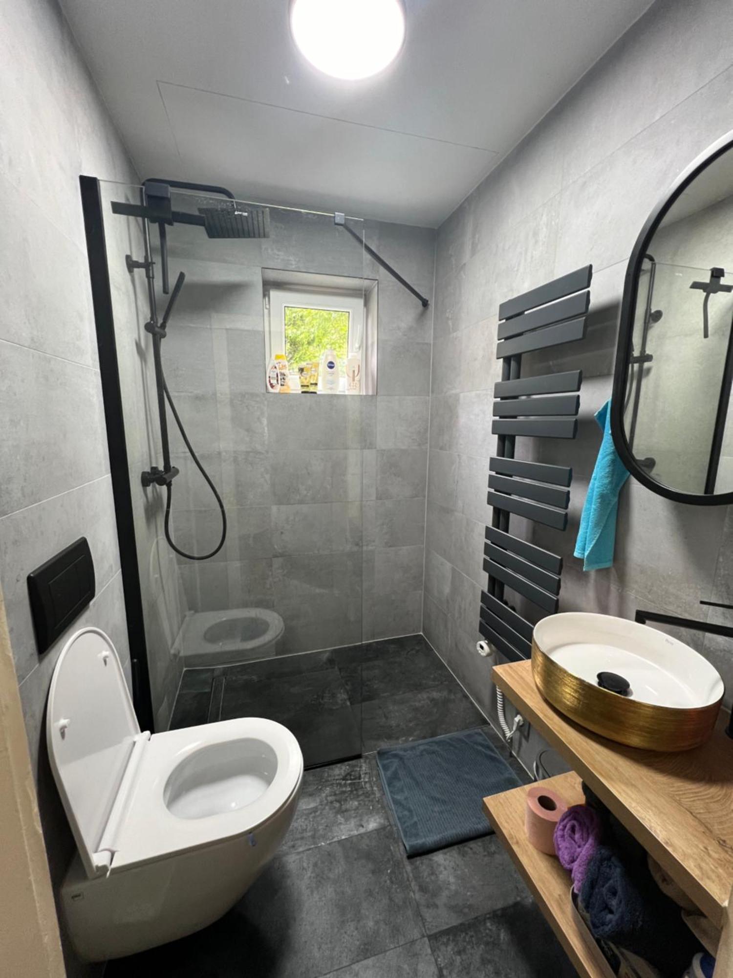 Ausseerland Apartments - Relax, Ski, Hike And Bike, Garden, Parking, Bbq, Near Hallstatt, Loser, Tauplitz And Krippenstein, Free Wi-Fi And Netflix Bad Aussee Exteriör bild