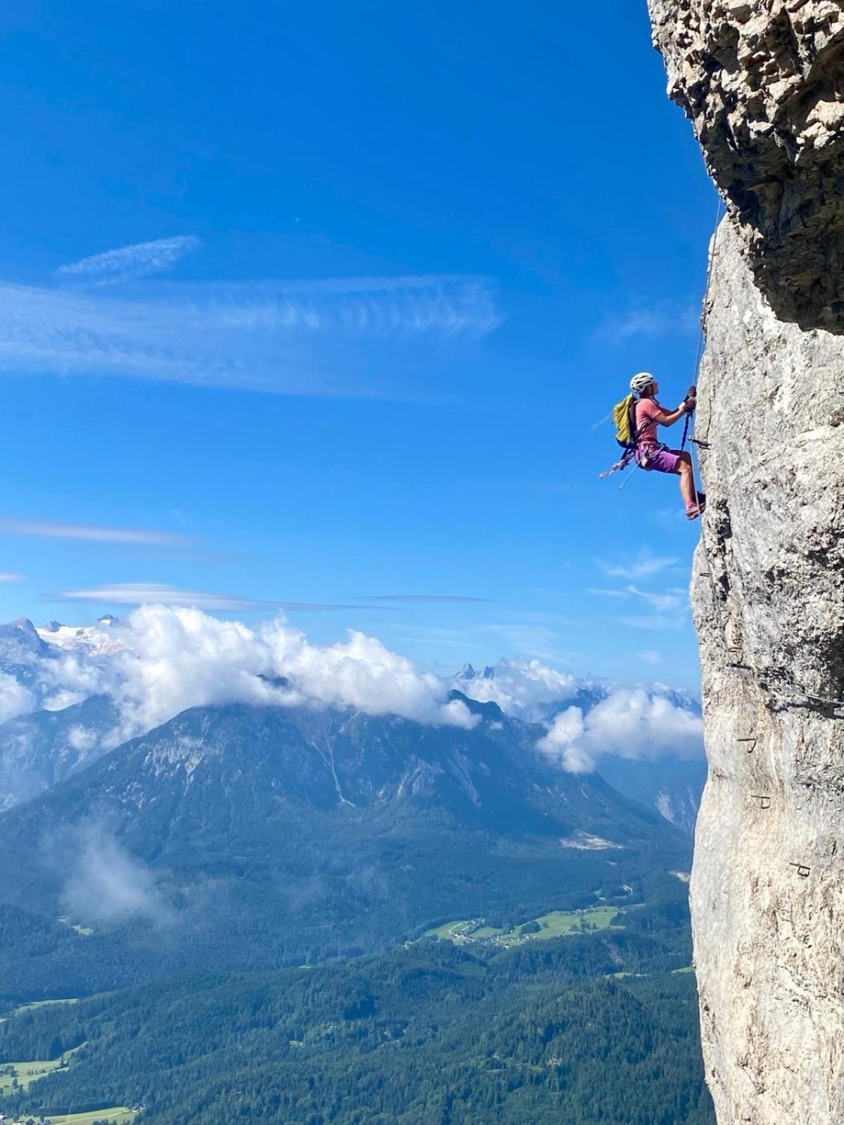 Ausseerland Apartments - Relax, Ski, Hike And Bike, Garden, Parking, Bbq, Near Hallstatt, Loser, Tauplitz And Krippenstein, Free Wi-Fi And Netflix Bad Aussee Exteriör bild